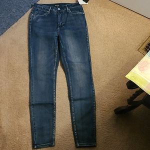 Bebe Women's Med. Blue Vintage Jeans (NWT)